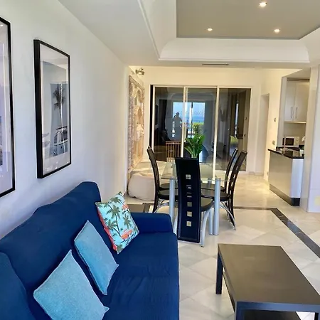 アパート Puerto Banus 2 Bedrooms Oceanfront C