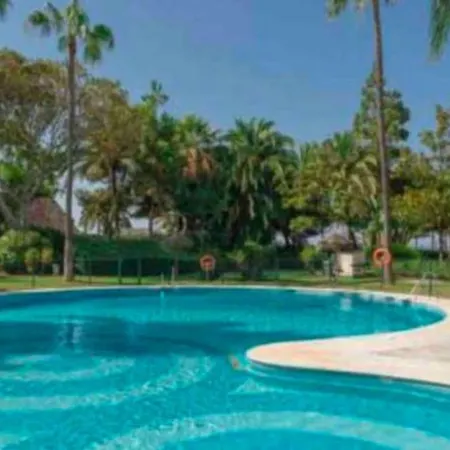 Puerto Banus 2 Bedrooms Oceanfront C アパート マルベーリャ