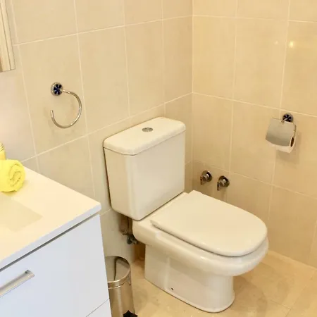 アパート Puerto Banus 2 Bedrooms Oceanfront C マルベーリャ