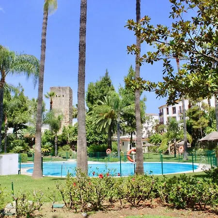 Puerto Banus 2 Bedrooms Oceanfront C アパート *